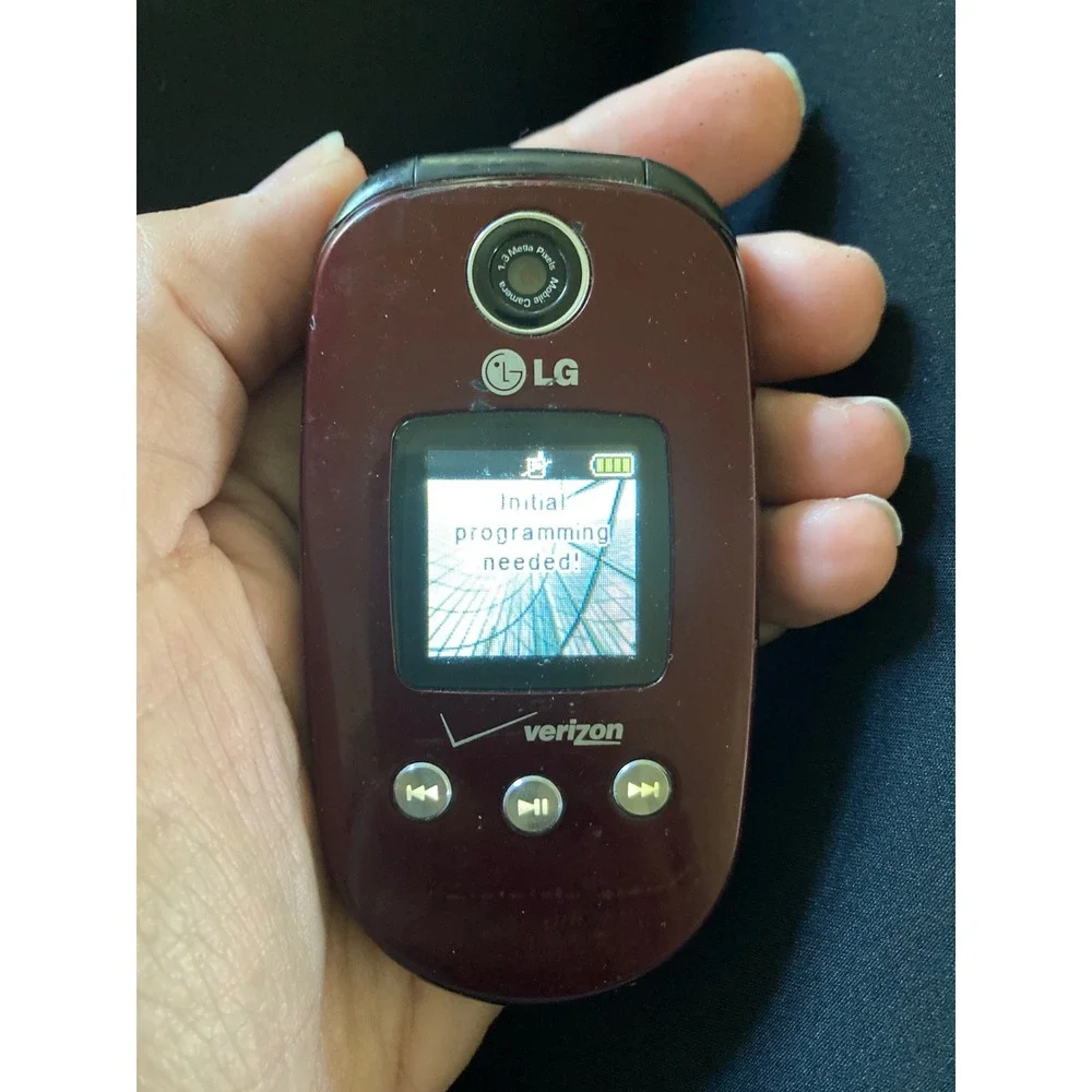 LG vx8350 cast